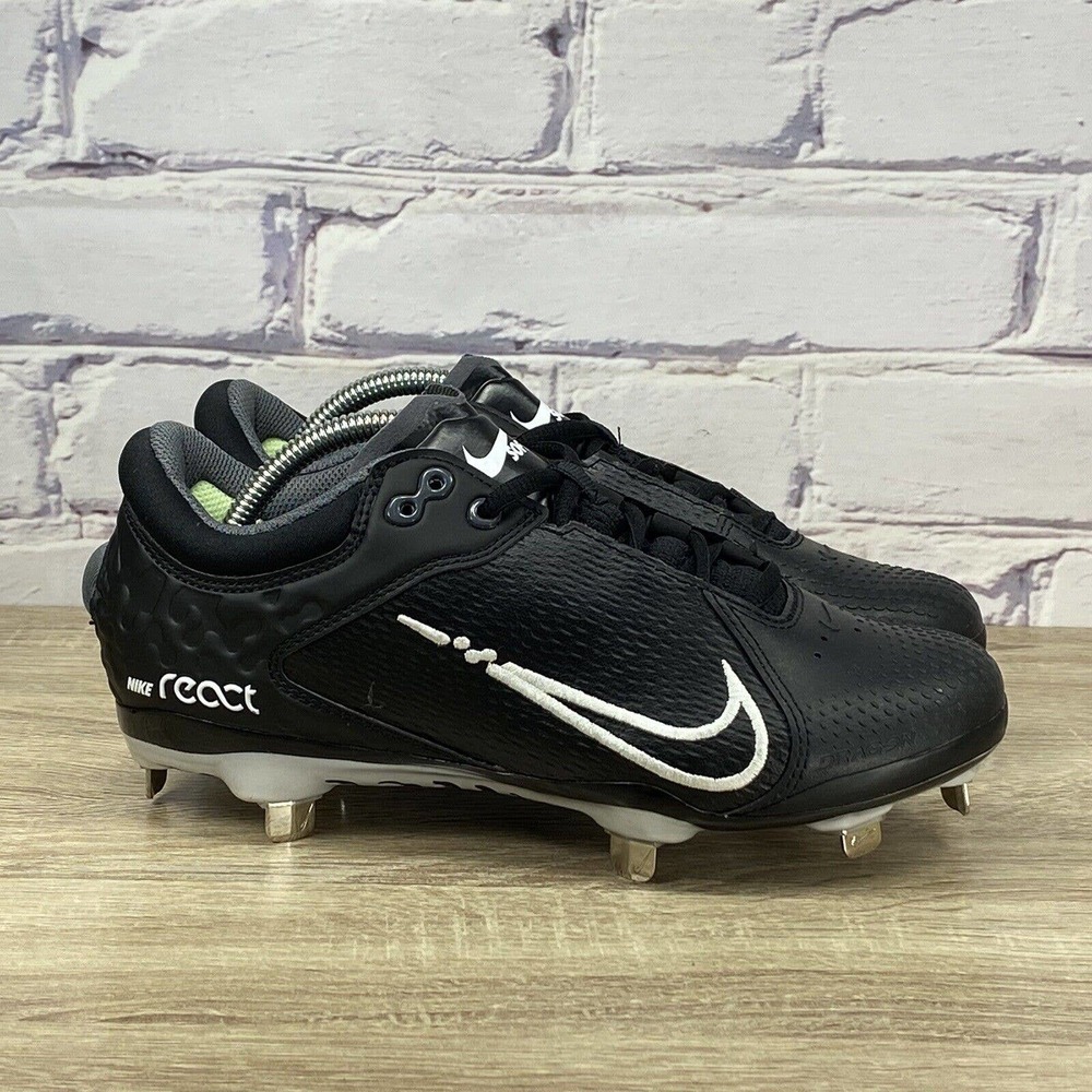 NEW Nike Hyperdiamond 4 React Black Softball Cleats Athletic Shoes Women's 7